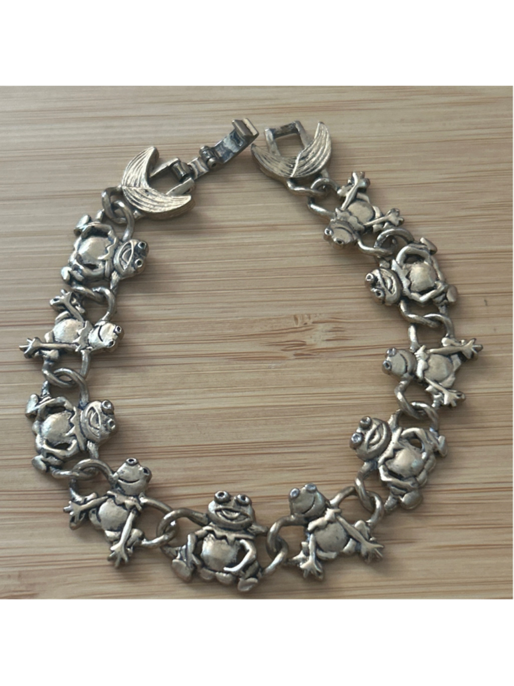 Women's Unbranded Frog Charm Bracelet One Size